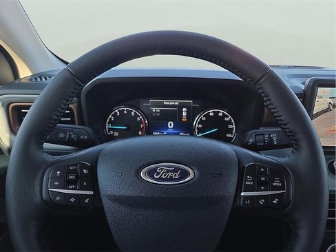 Used 2022 Ford Maverick Lariat w/ Lariat Luxury Package image 19