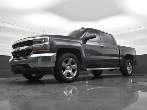 Used 2018 Chevrolet Silverado 1500 LT w/ All Star Edition RWD image 23