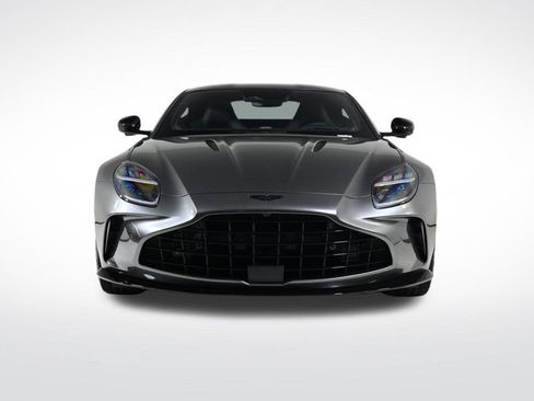 Used 2026 Aston Martin V8 Vantage Coupe image 7