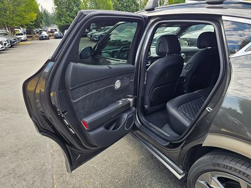 Certified 2023 Genesis GV60 Performance AWD/4WD image 22
