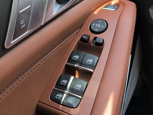 New 2027 BMW X7 M60i AWD/4WD image 25