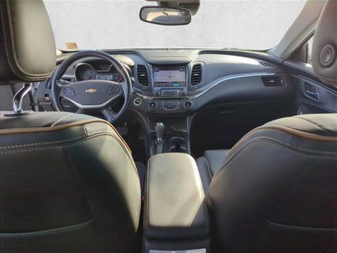 Used 2017 Chevrolet Impala Premier w/ Enhanced Convenience Package image 25