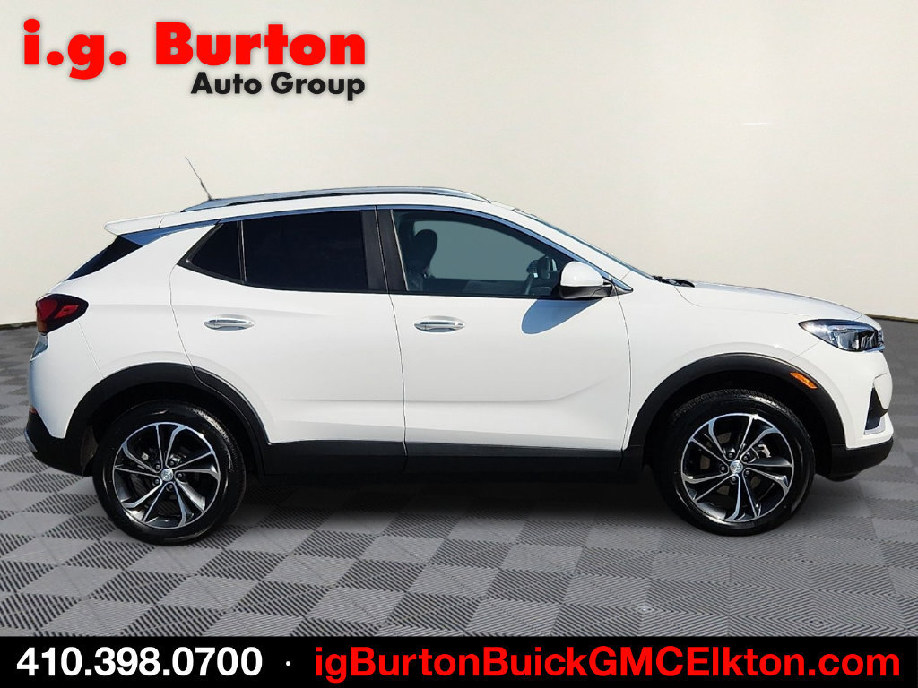 Used 2023 Buick Encore GX Select w/ Safety Package II AWD/4WD image 7
