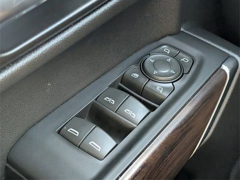 Used 2022 GMC Sierra 1500 SLT w/ SLT Premium Package image 26