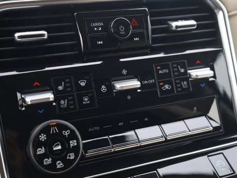 New 2026 Nissan Armada Platinum AWD/4WD image 17