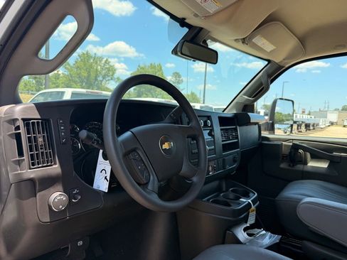 New 2026 Chevrolet Express 3500 w/ Power Convenience Package RWD image 13
