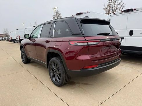 New 2025 Jeep Grand Cherokee Limited AWD/4WD image 11