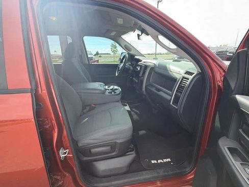 Used 2013 RAM 2500 Tradesman w/ Chrome Appearance Group AWD/4WD image 30