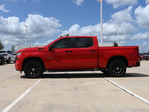 Used 2023 Chevrolet Silverado 1500 RST AWD/4WD image 6