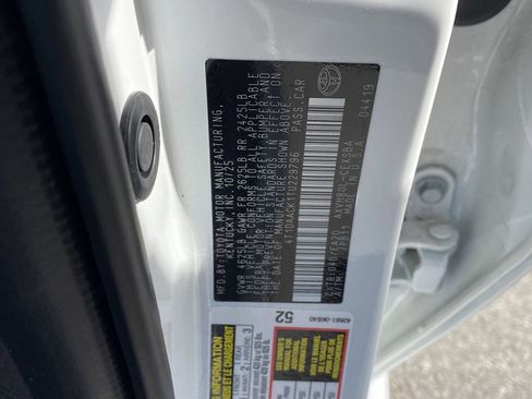 Used 2026 Toyota Camry SE image 14