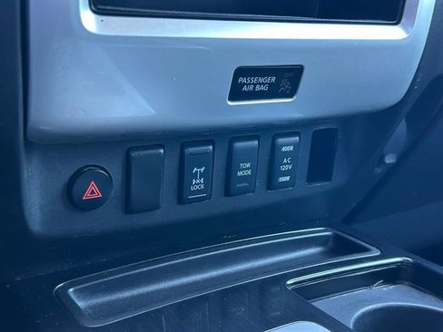 Used 2014 Nissan Titan PRO-4X AWD/4WD image 27