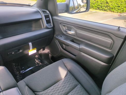 New 2026 RAM 1500 Express image 18