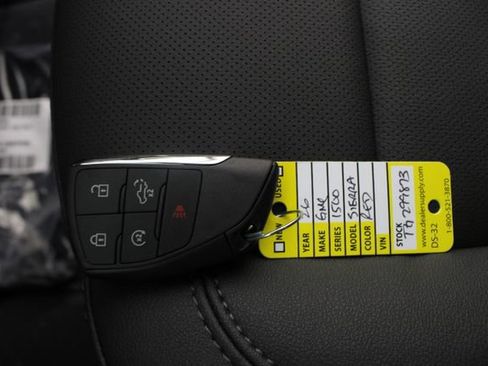 New 2026 GMC Sierra 1500 SLT image 8