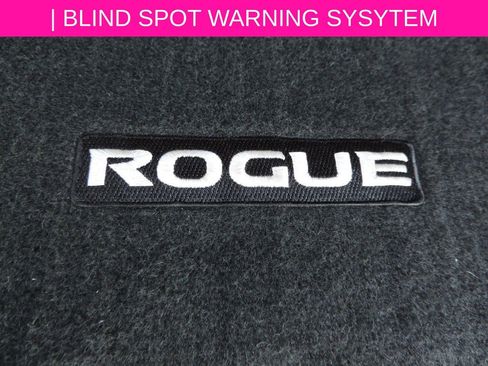 Certified 2024 Nissan Rogue SV image 14