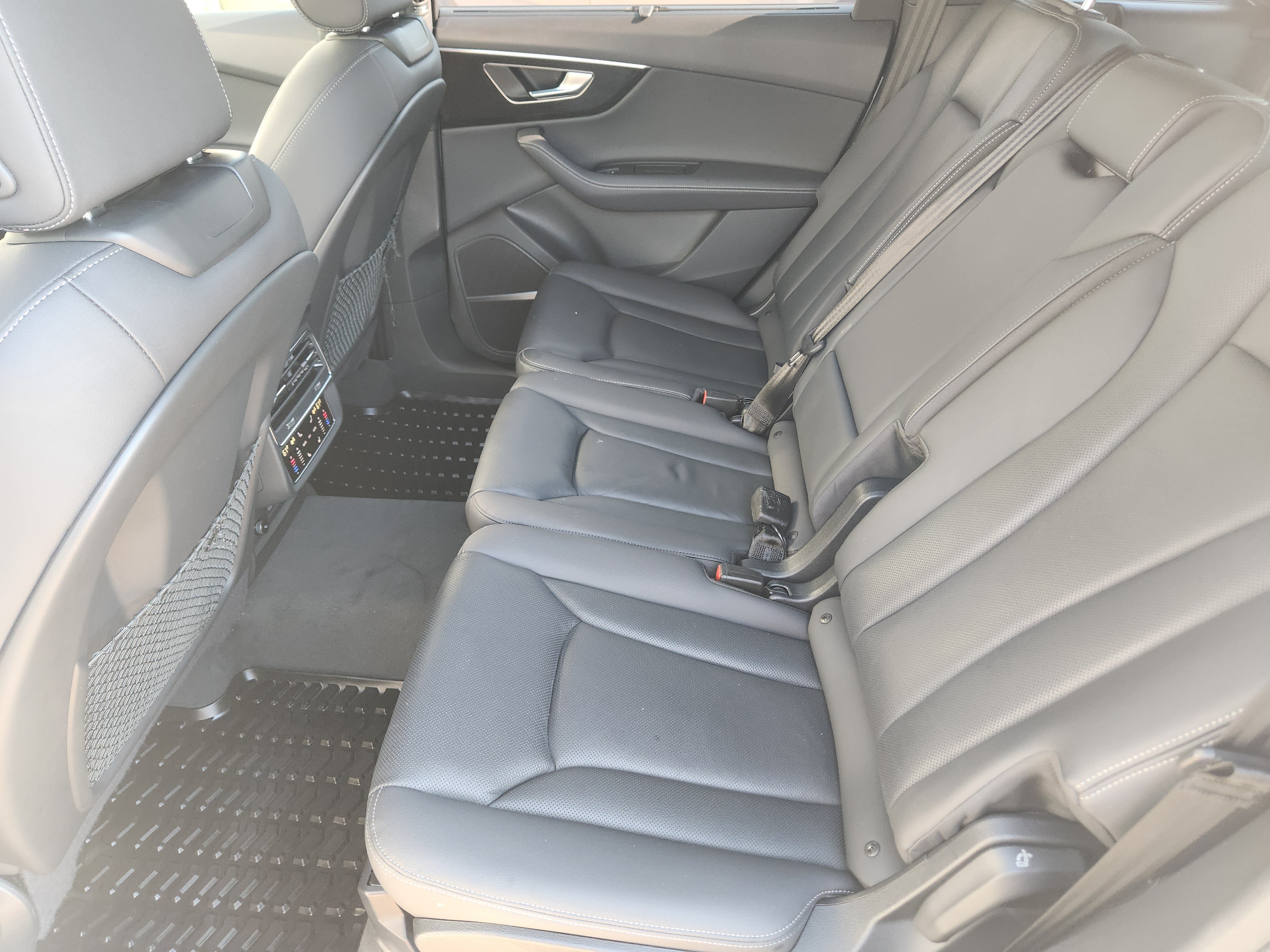 Used 2025 Audi Q7 3.0T Premium Plus AWD/4WD image 22