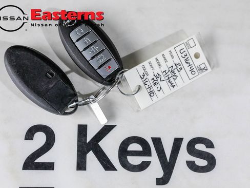 Used 2023 Nissan Altima 2.5 SV w/ SV Premium Package FWD image 23