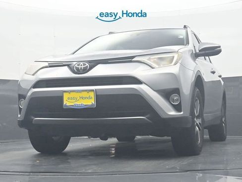Used 2017 Toyota RAV4 XLE w/ Plus Special Value Package FWD image 28