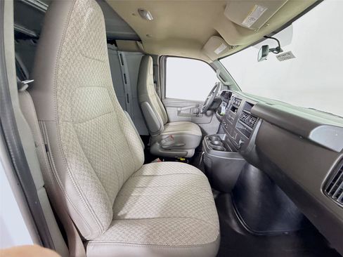 New 2026 Chevrolet Express 3500 Extended w/ Driver Convenience Package RWD image 15