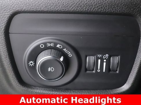 Used 2023 Jeep Grand Cherokee L Limited w/ MOPAR Finishing Package AWD/4WD image 20