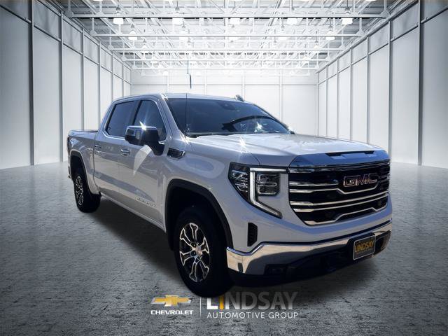 Certified 2025 GMC Sierra 1500 SLT AWD/4WD image 3
