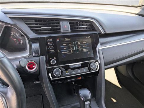 Used 2020 Honda Civic Sport image 12