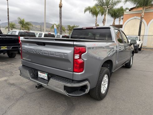 Used 2021 Chevrolet Silverado 1500 LT AWD/4WD image 8