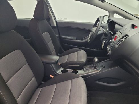 Used 2016 Kia Forte LX image 21