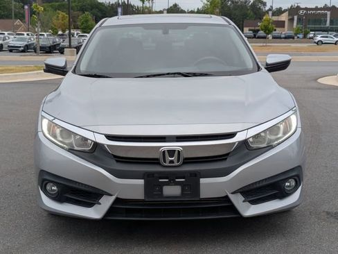 Used 2017 Honda Civic EX-L image 9