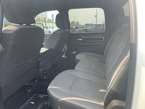 Used 2024 RAM 3500 Big Horn image 8