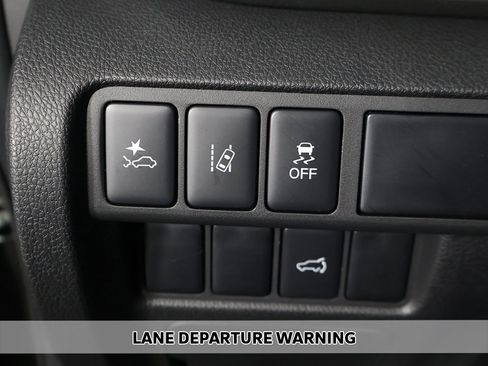 New 2026 Mitsubishi Eclipse Cross SEL image 6