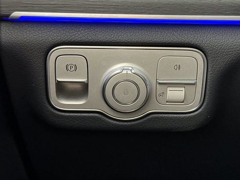 Certified 2026 Mercedes-Benz GLE 350 4MATIC image 33