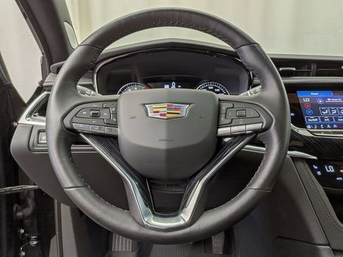 Certified 2024 Cadillac XT6 Premium Luxury w/ LPO, Floor Liner Package AWD/4WD image 10