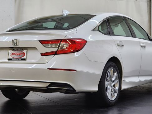 Used 2019 Honda Accord LX image 5