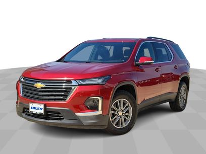 Used 2023 Chevrolet Traverse LT
