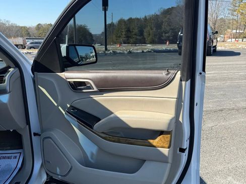 Used 2017 GMC Yukon Denali w/ Open Road Package image 35