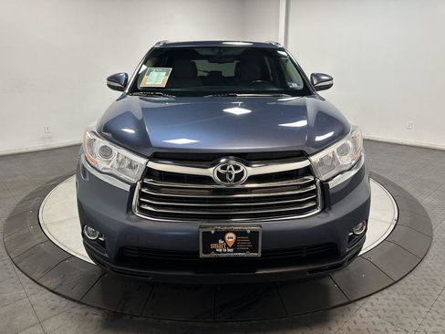 Used 2015 Toyota Highlander XLE image 4