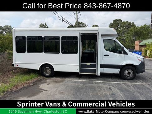 Used 2022 Mercedes-Benz Sprinter 3500 image 11