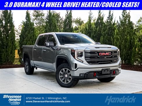 Used 2024 GMC Sierra 1500 AT4 w/ AT4 Preferred Package AWD/4WD image 1