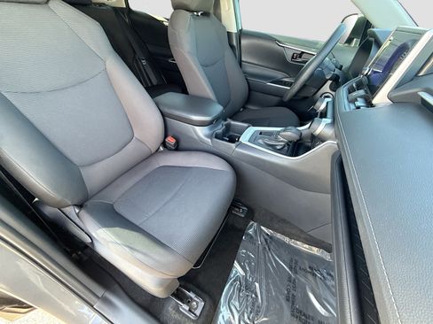 Used 2025 Toyota RAV4 LE FWD image 14