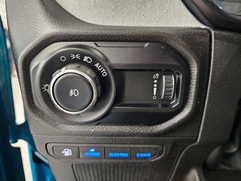 Used 2024 Jeep Wrangler Unlimited AWD/4WD image 18