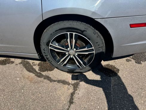 Used 2014 Dodge Charger R/T AWD/4WD image 12
