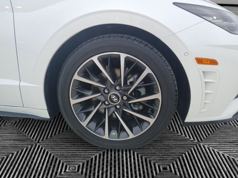 Used 2022 Hyundai Sonata Limited image 9