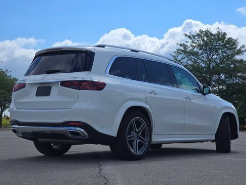 Certified 2026 Mercedes-Benz GLS 450 4MATIC image 17