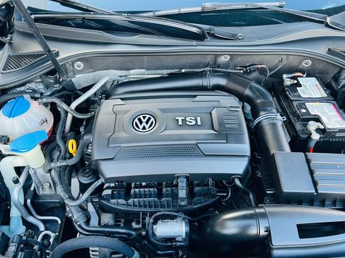 Used 2017 Volkswagen Passat 1.8T SE image 33