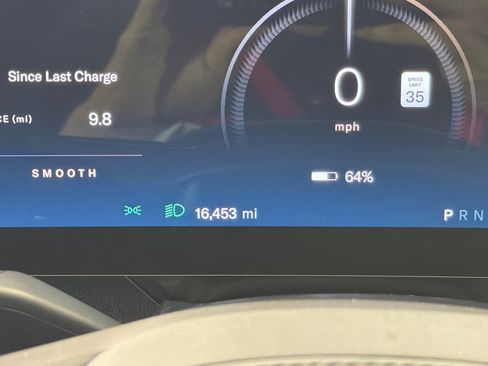 Used 2025 Lucid Air Touring AWD/4WD image 22