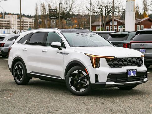 Certified 2026 Kia Sorento EX w/ EX Premium Package AWD/4WD image 2