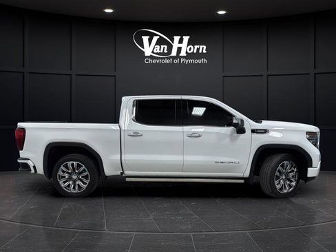 Used 2023 GMC Sierra 1500 Denali w/ Denali Reserve Package image 2