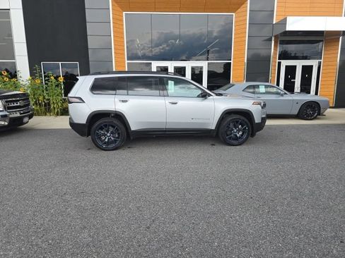 New 2026 Jeep Cherokee Limited AWD/4WD image 7
