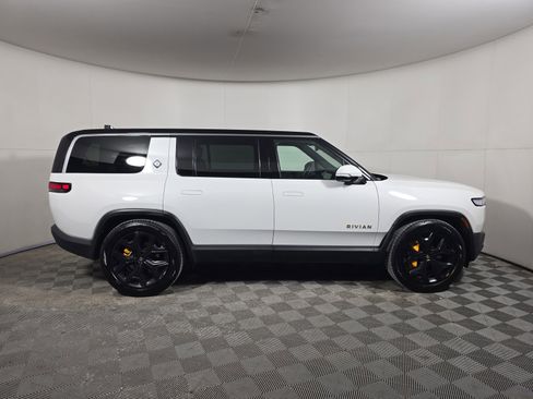 Used 2023 Rivian R1S Adventure image 6