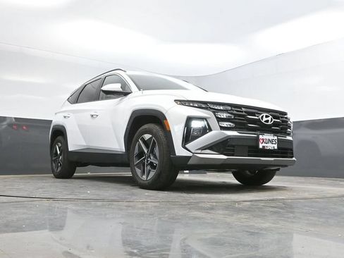 Used 2025 Hyundai Tucson SEL AWD/4WD image 43